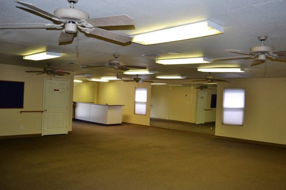 4725 Wellington St, Greenville, TX 75401